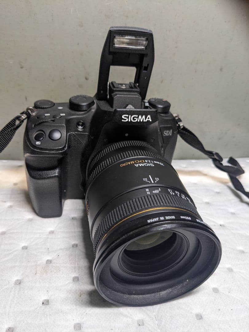 【ジャンク】SIGMA SD1 Merrill 本体+バッテリー +充電器