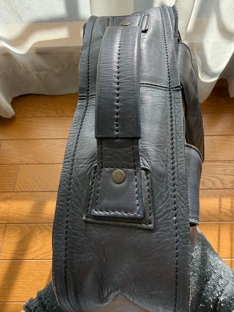 売り切り最終値下げ　マザーハウス　ザダンバックパック（濃紺）