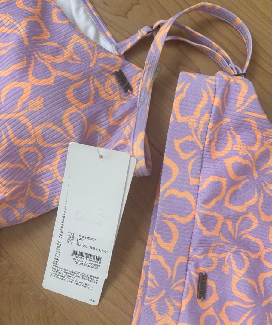 【新品タグ付】Roxyロキシー ビキニ 上下セットトロピカルフラワー柄