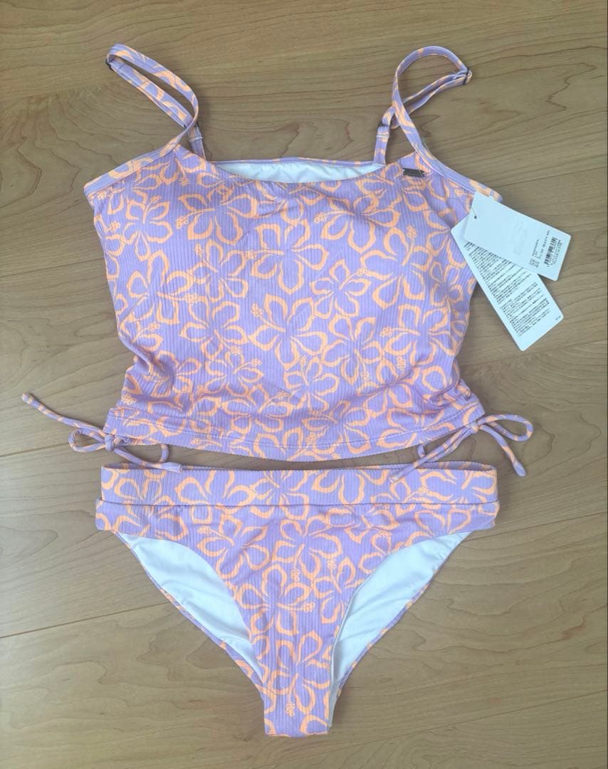 【新品タグ付】Roxyロキシー ビキニ 上下セットトロピカルフラワー柄