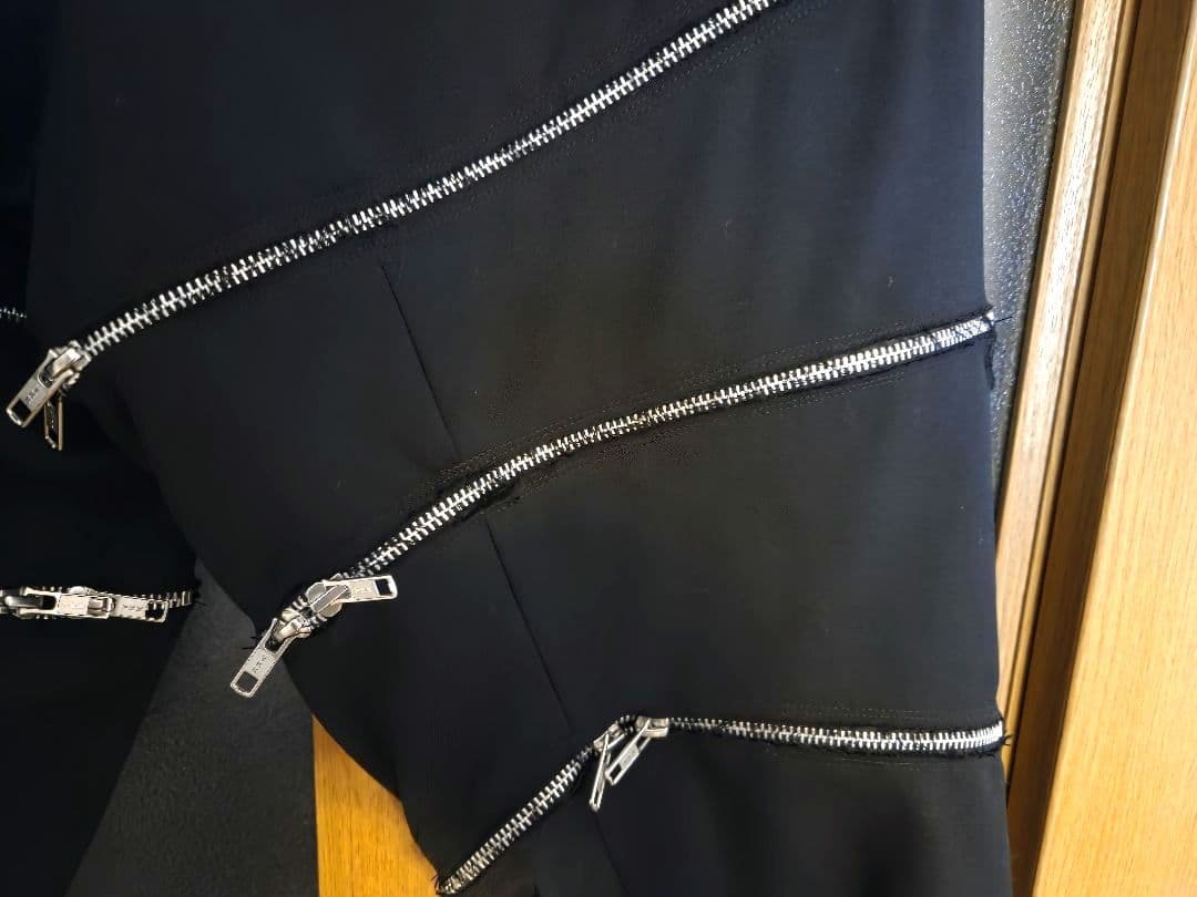 ピンクノイズ期間限定セールコムデギャルソン　サルエルパンツ新品未使用