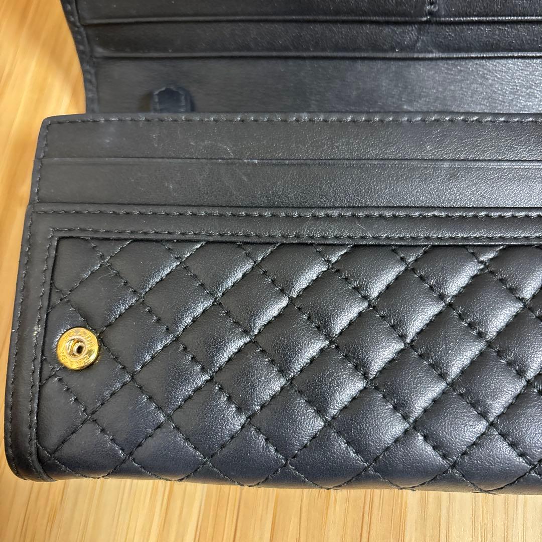 PRADA キルティング ブラック長財布