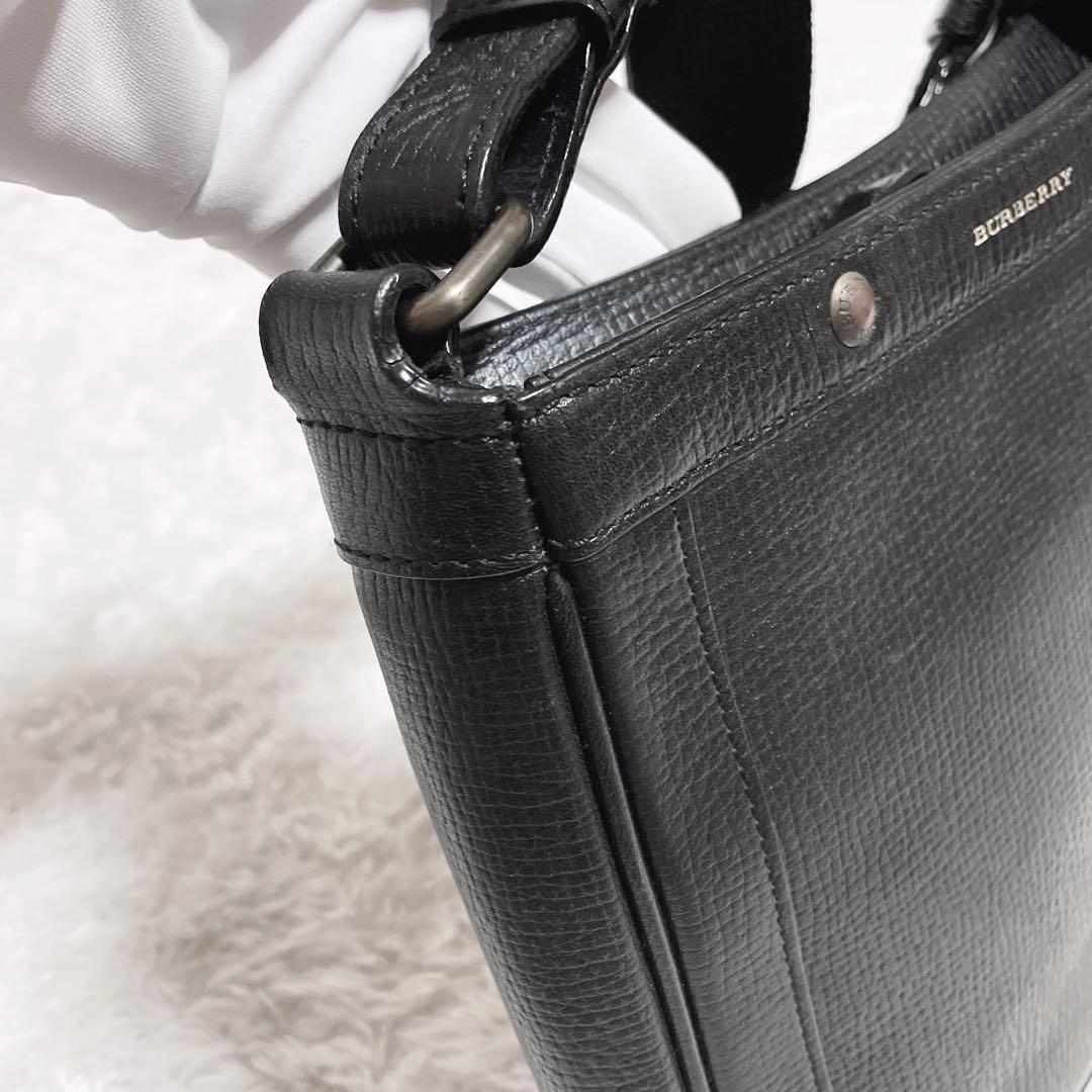 バーバリー☆クロスボディ ショルダーバッグ ブラック メンズ