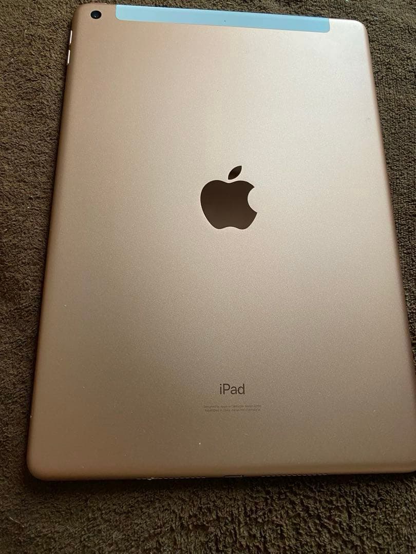 美品】Apple iPad 第7世代 Wi-Fi Cellular 32GB