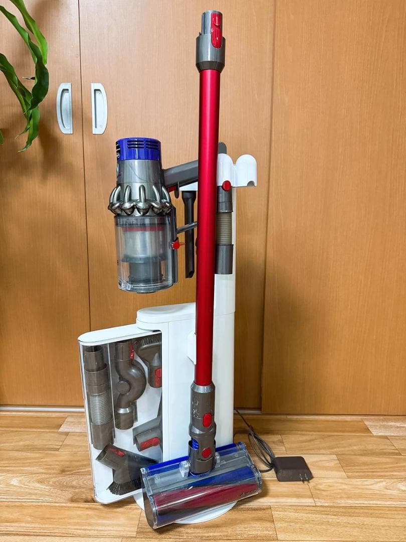 【分解洗浄済】278-ダイソン dyson v10 sv12 掃除機 作動品