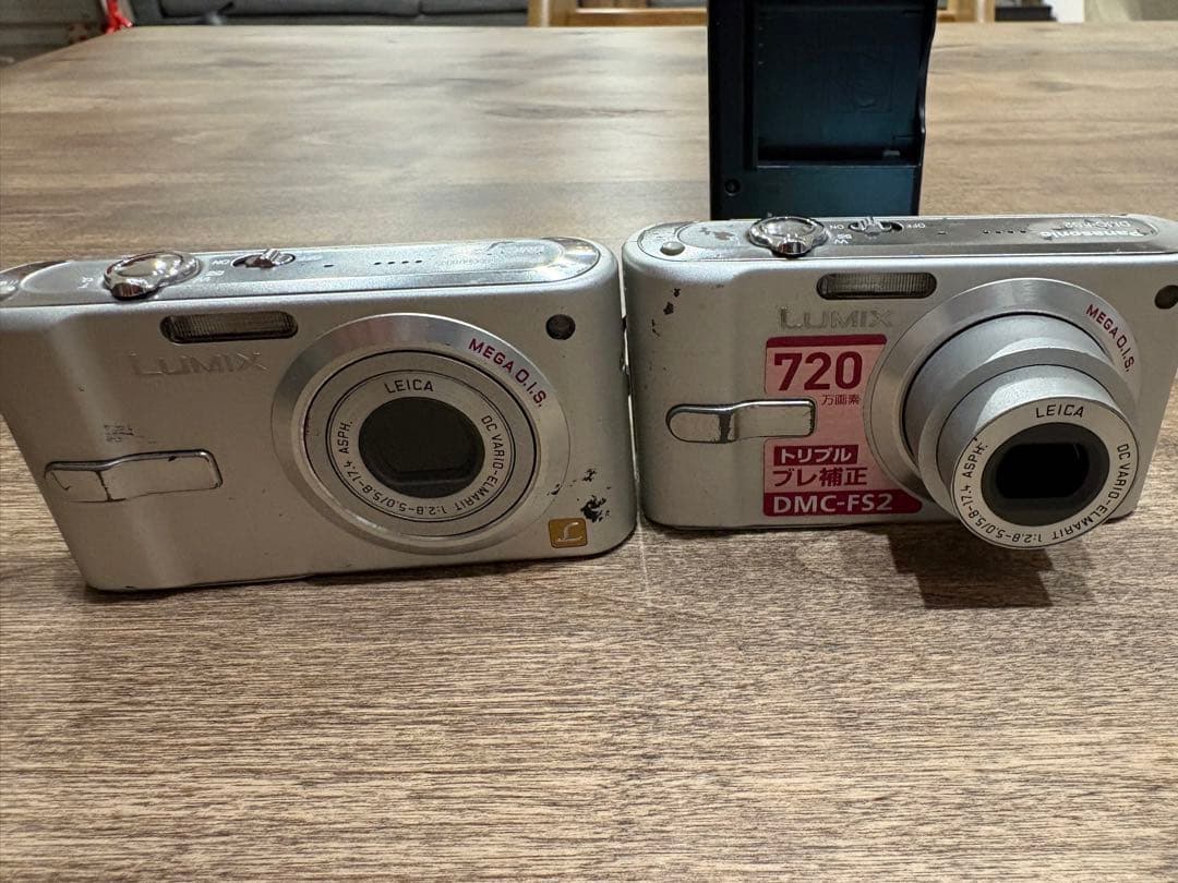 LUMIX DC VARIO-ELMAR DMC-FS2 デジタルカメラ２台