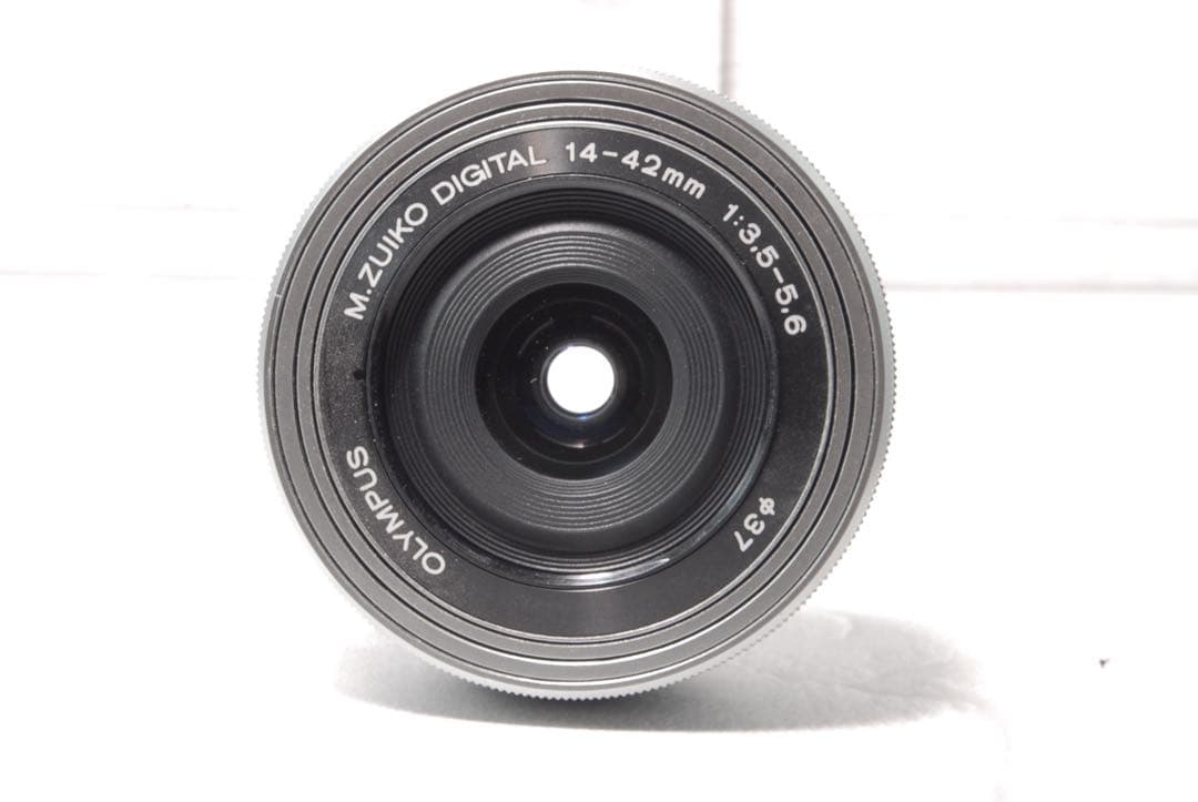 オリンパス M.ZUIKO 14-42mm EZ 電動ズームレンズ 動作確認済❣️