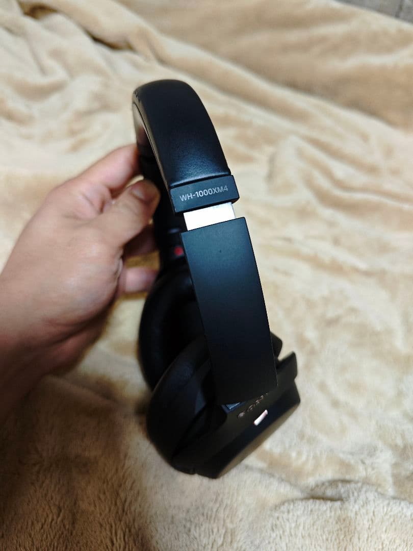 SONY WH-1000XM4 ワイヤレスヘッドホン（ブラック）