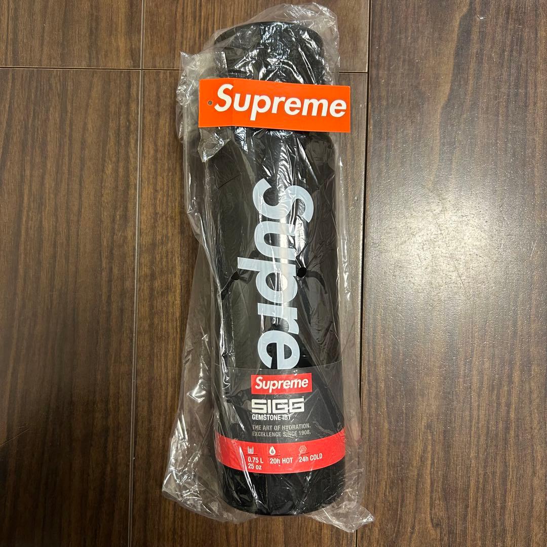 Supreme SIGG vacuum 真空断熱 0.75 ブラック 水筒 新品