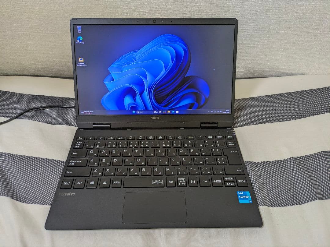 り*ん様 NEC 軽量モバイルPC 11世代Core-i5、SSD256GB、8