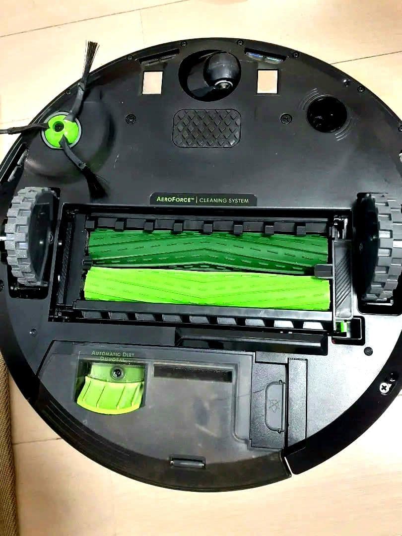 l Robot Roomba i5 　本体&充電型