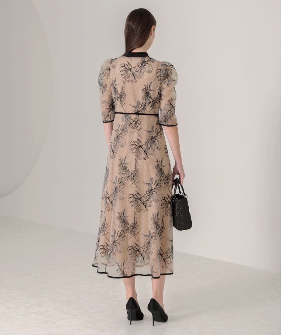 Leja 配色パイピングプチハイネック花柄刺繍ラメレースロング丈ドレスワンピース