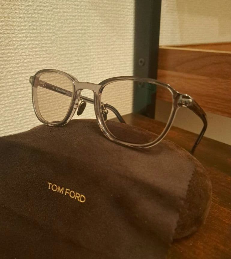 美品 TOM FORD サングラス TF5855-D-B 020 トムフォード