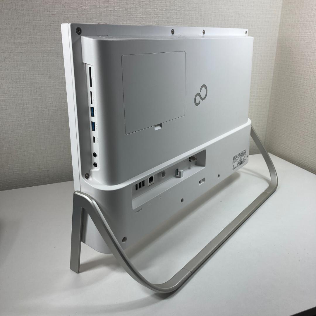 Fujitsu ESPRIMO 液晶一体型 パソコン（A5）