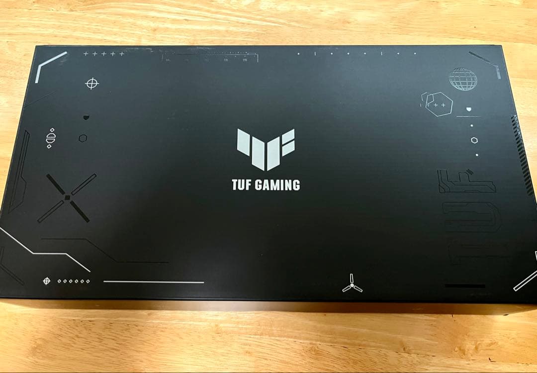 【中古美品】ASUS GeForce RTX4070 TUF Gaming