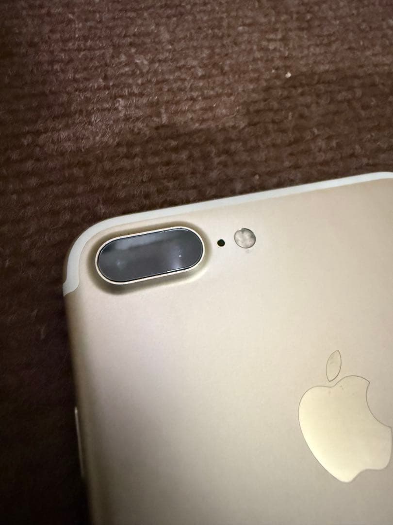 Apple iPhone 7 Plus 256GB ゴールド SIMロック解除