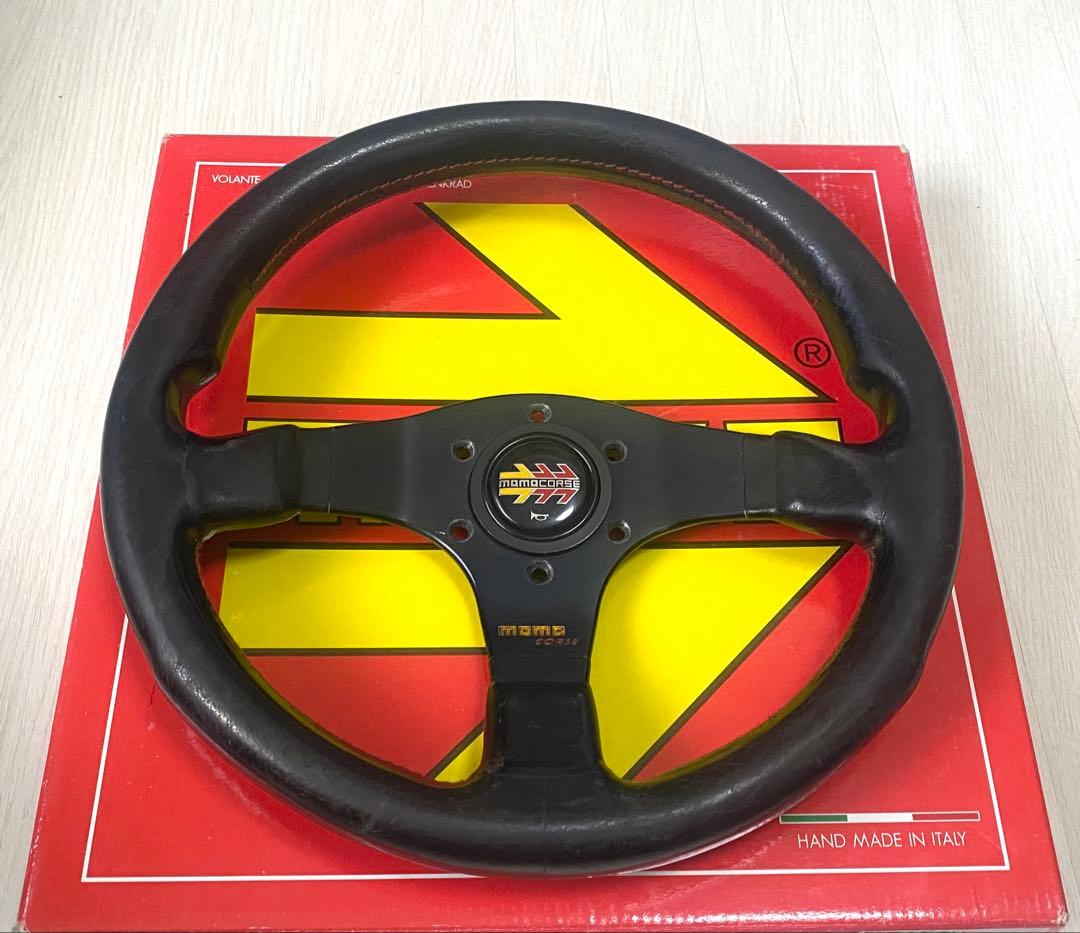 MOMO CORSE 320mm レザーステアリング　即決大歓迎