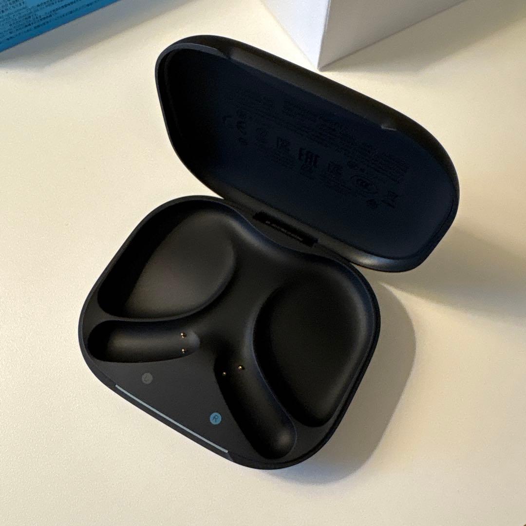 AeroFit 2 ワイヤレスイヤホン ブラック