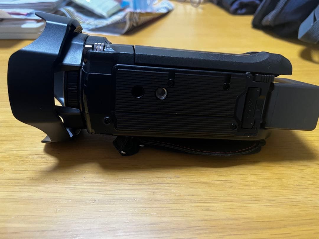 [値下げ中]Panasonic HC-WX 990M 4Kビデオカメラ　セット