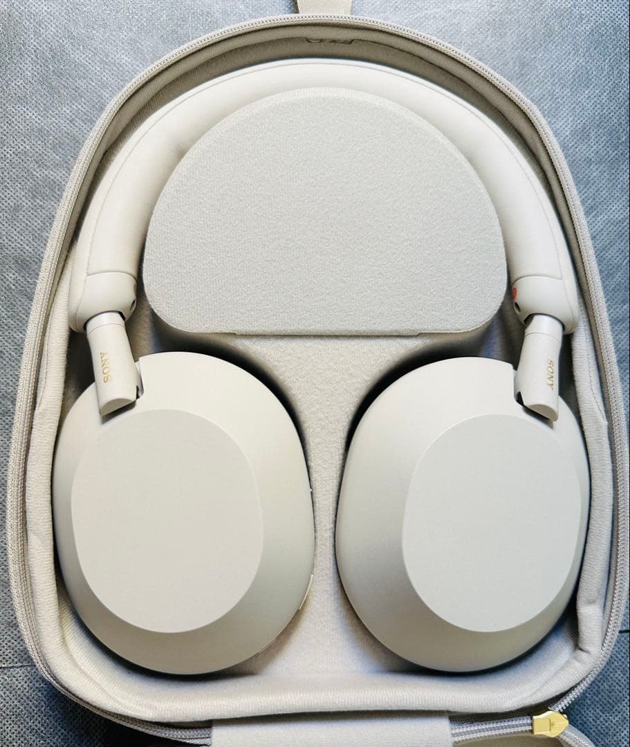 SONY ワイヤレスヘッドホン ホワイト