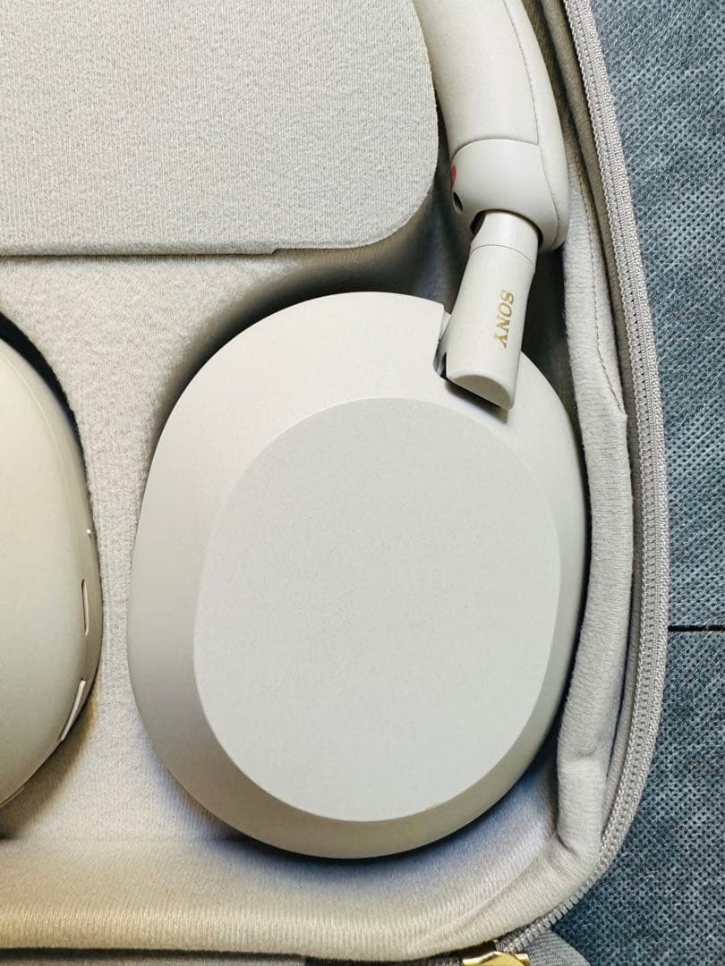 SONY ワイヤレスヘッドホン ホワイト