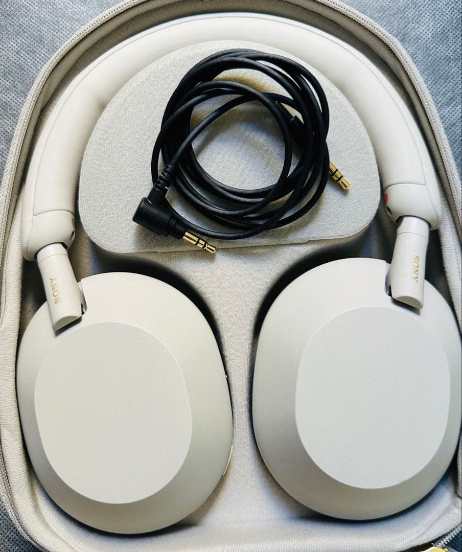 SONY ワイヤレスヘッドホン ホワイト