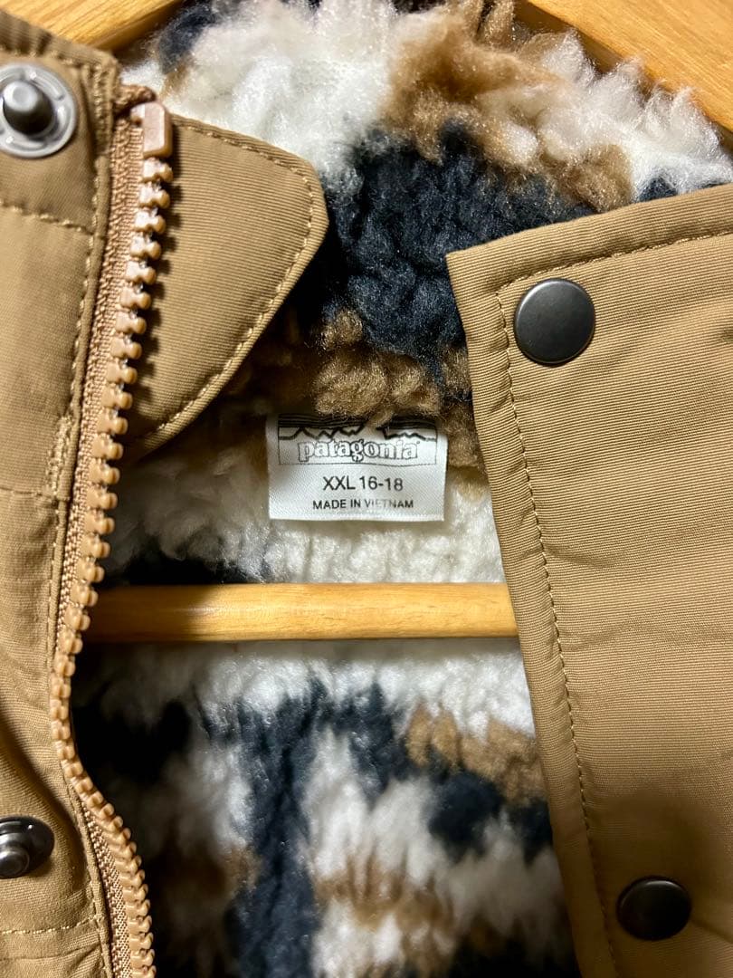 Patagonia インファーノジャケット　XXL16-18 ボーイズ