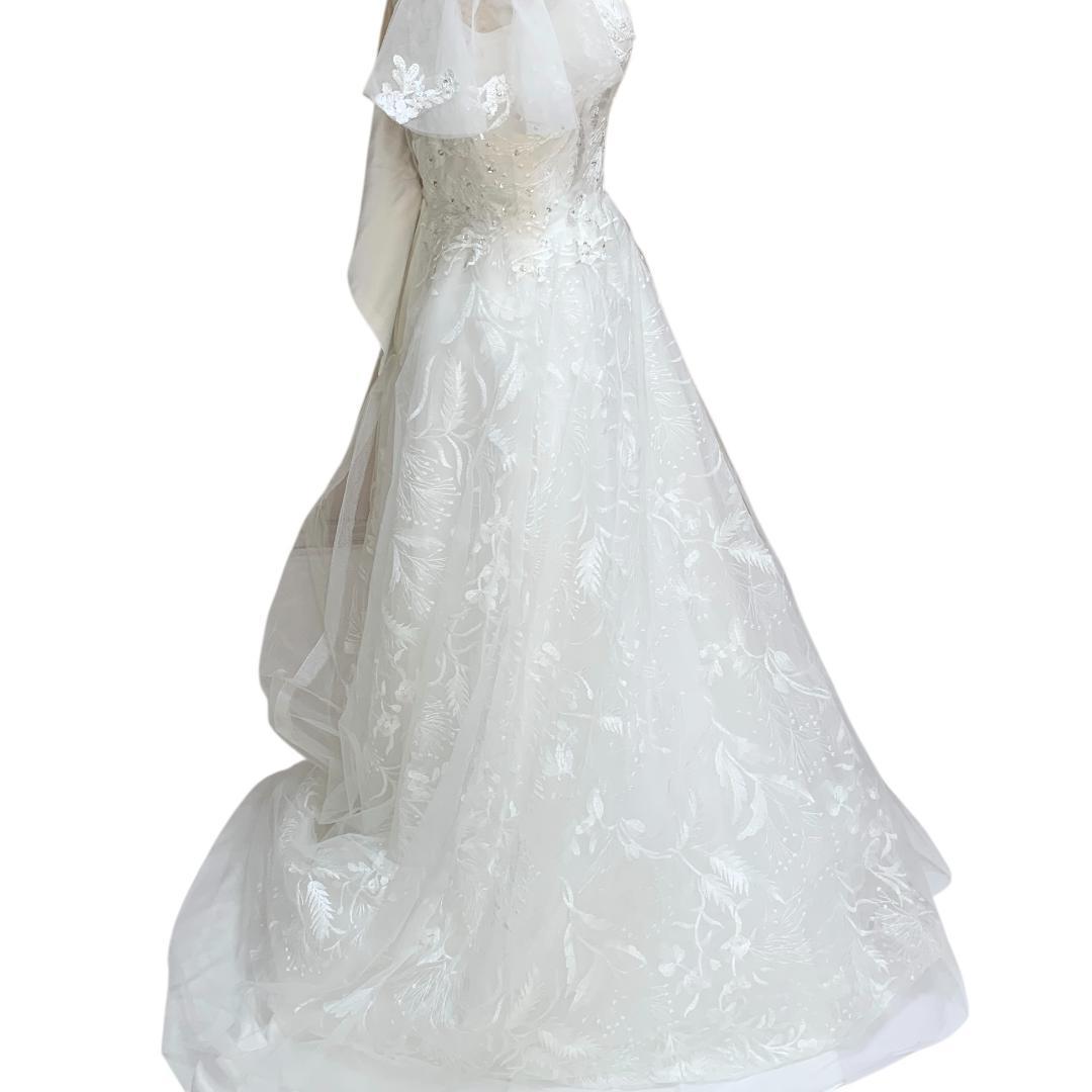 結婚式　前撮り　新婦　女性用　衣装　ドレス　ウェディングドレス　ホワイト