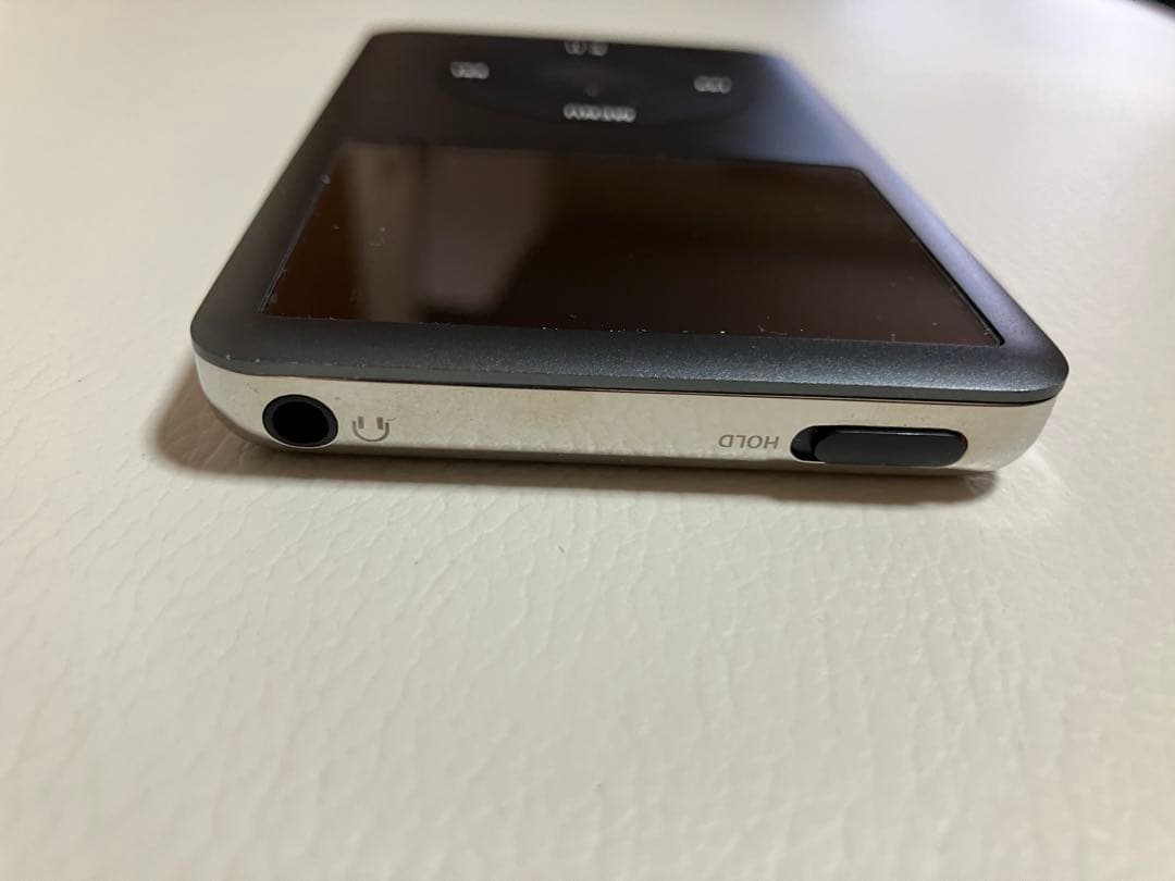 iPod classic 160GB 中古 箱あり 専用ケース付