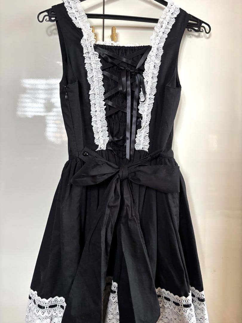 BABY レースフリルジャンパースカート+ブラウス+ヘッドドレス　パニエ付き