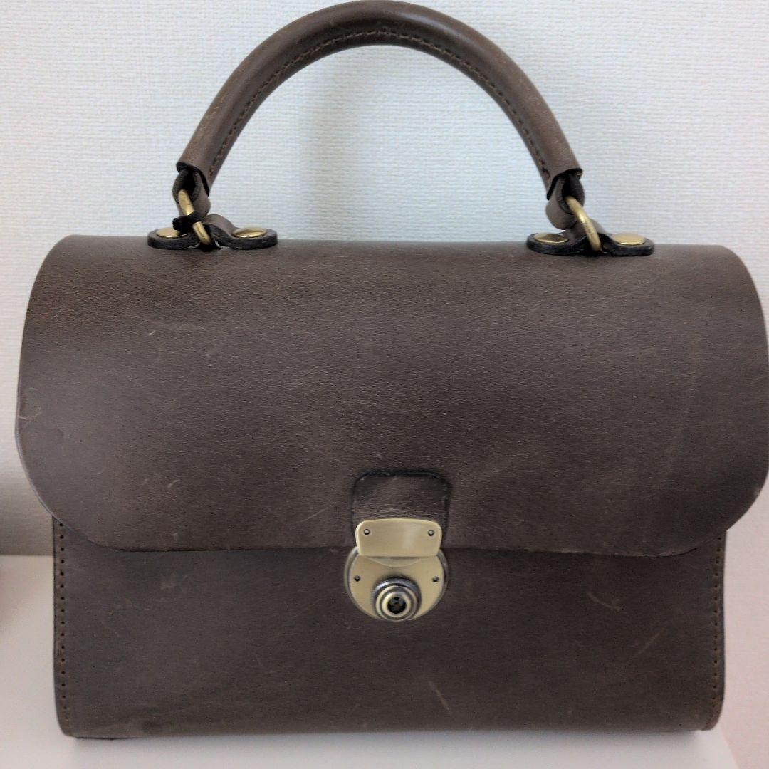 ヘルツ　アオリノハンドバッグ 限定革HERZ