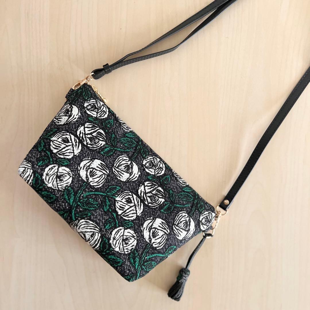 ミナペルホネン rosy navyショルダーバッグMB512-252