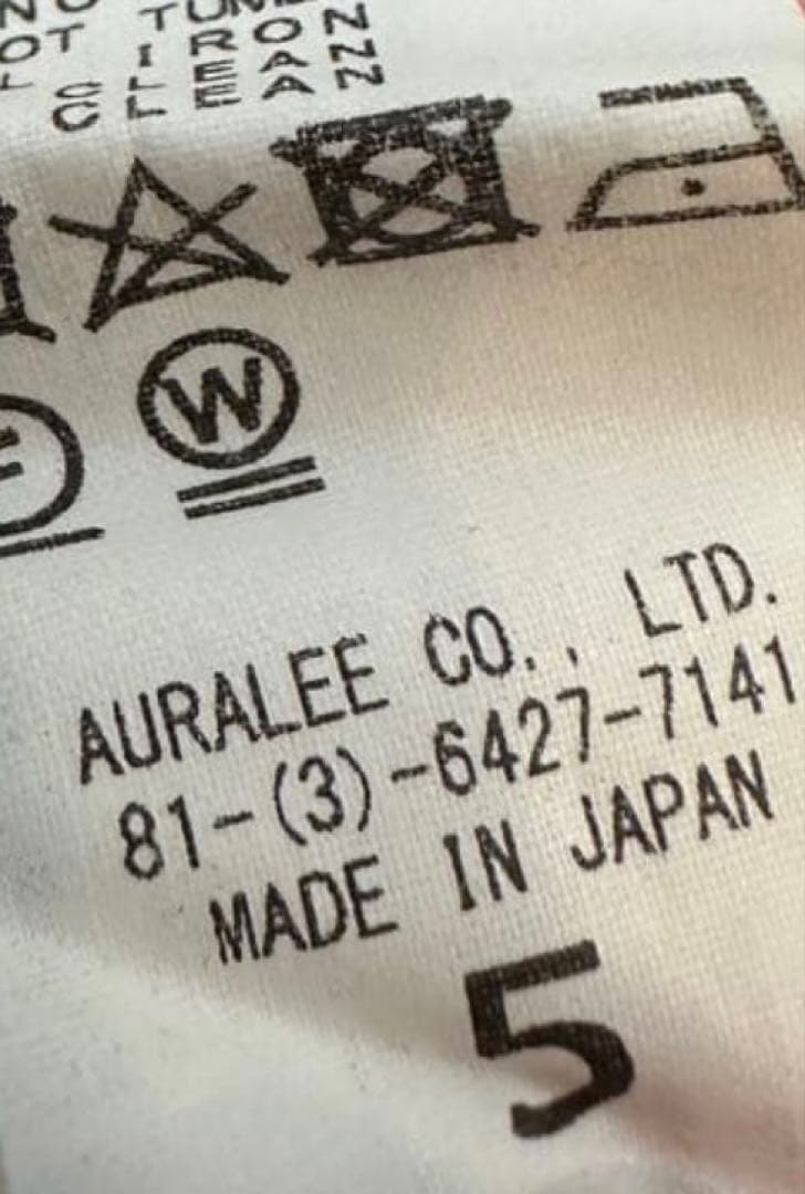 すんみぃ【AURALEE 】BABY CASHMERE KNIT P/O