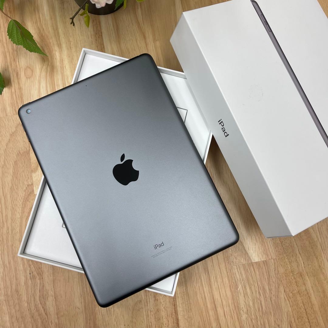 iPad 第9世代 64Gb スペースグレー WiFi 送料無料
