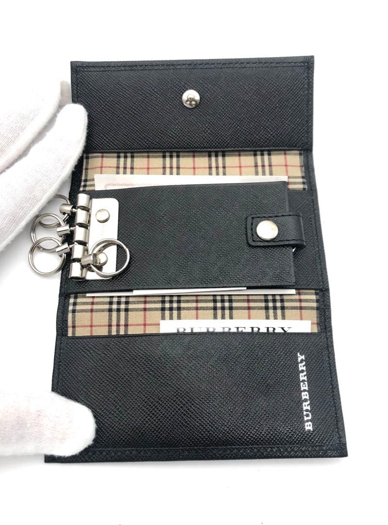 R 未使用品！！BURBERRY ブラック レザー キーケース　バーバリー