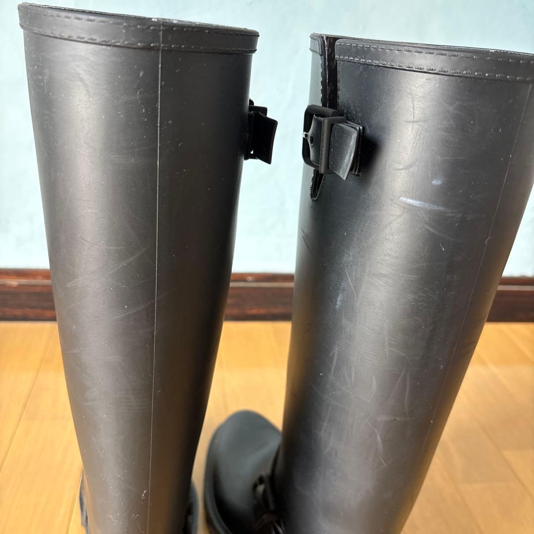 お値下げ！JIMMY CHOO バックル付き ブラック長靴　レインブーツ37