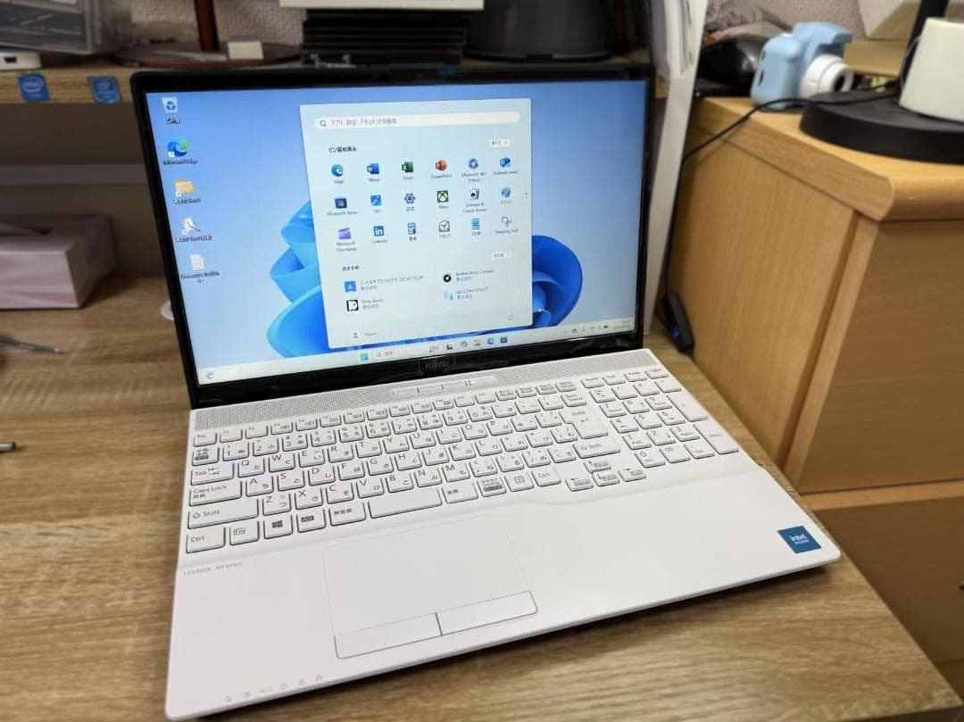 超美品 富士通 AH42F 8GB SSD256GB Office2021