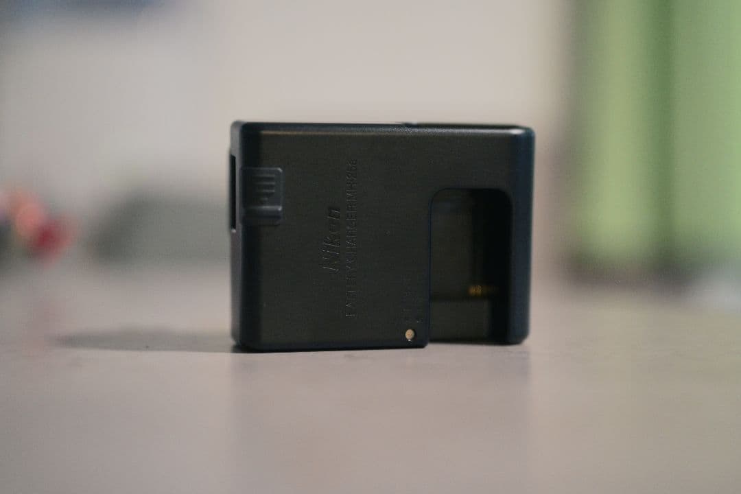 あ*）様 Nikon ミラーレス一眼カメラ　z5