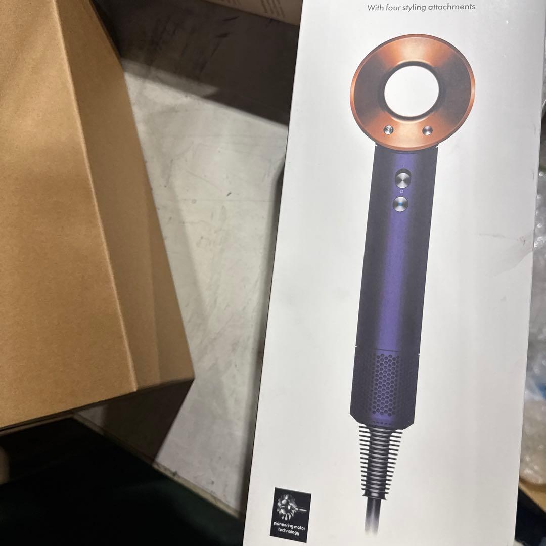 ヘアドライヤー 注：マレーシア産