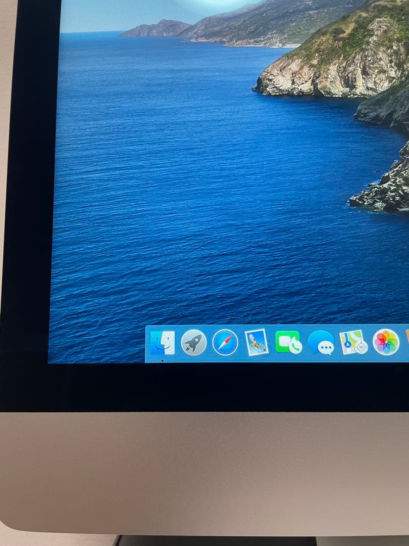 iMac 2020 21.5インチ SSD Core i5 MHK03J/A