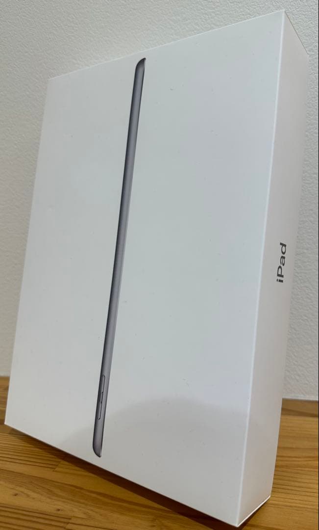 【第五世代】32gb Wi-Fiモデル iPadシルバー