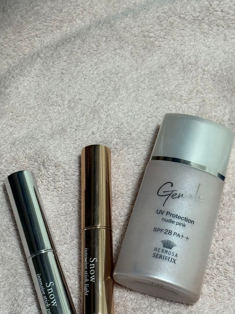 ジョイナーエルモサ スノー　インテンシブスティックライト&パール