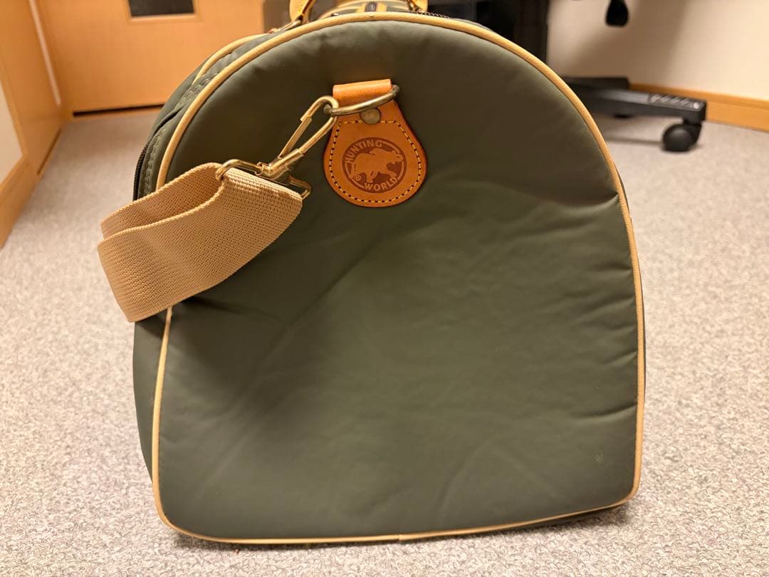 ハンティングワールド ボストンバッグ オリーブグリーン