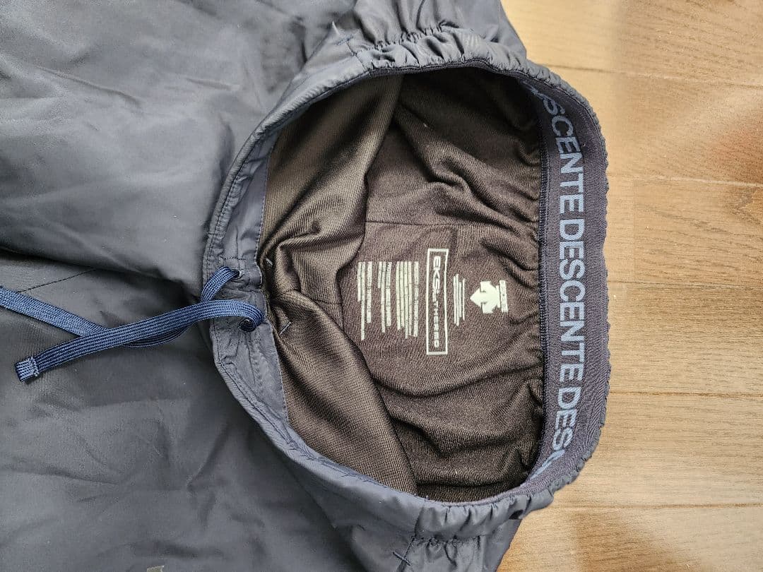 DESCENTE　ウインドブレーカー　上下　Lサイズ