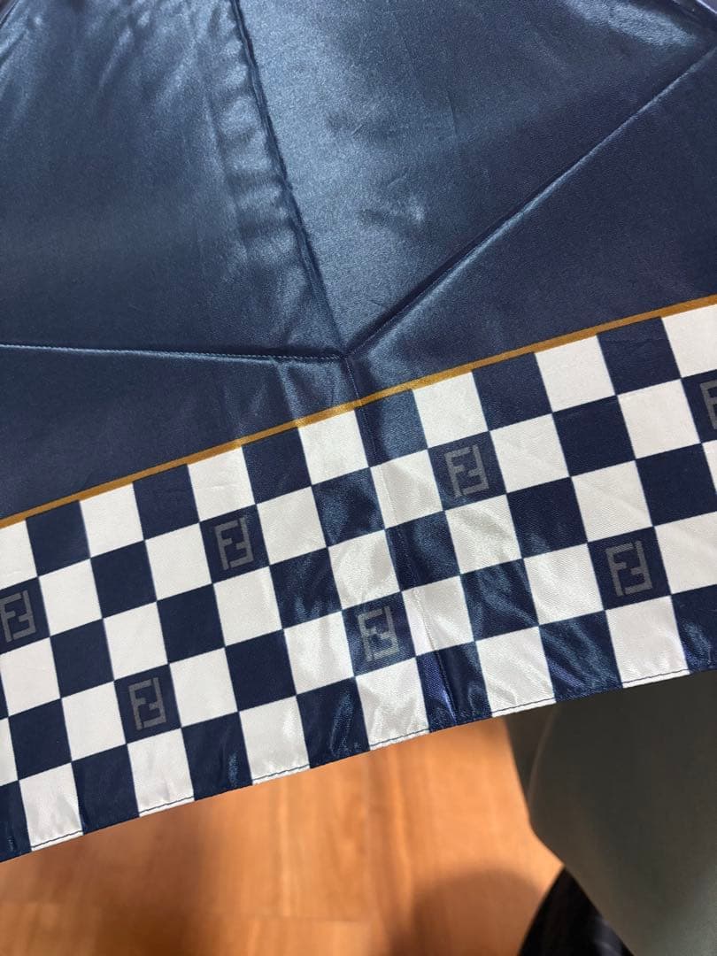 FENDI 折りたたみ傘 折り畳み傘 新品 タグ付き