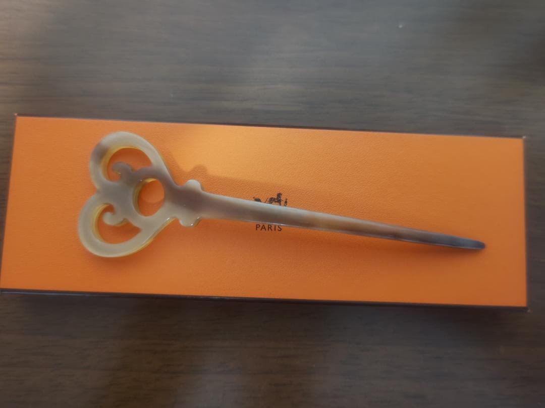 エルメスヘアアクセサリー