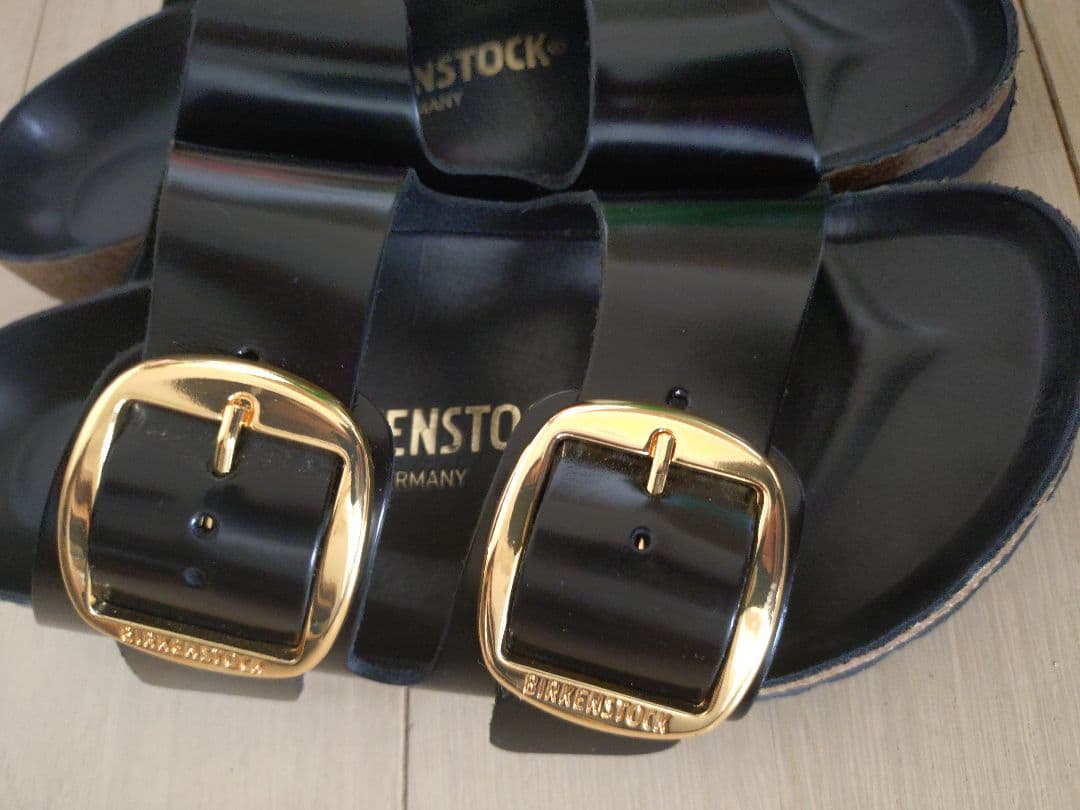 BIRKENSTOCKアリゾナエナメルゴールドバックル36 23