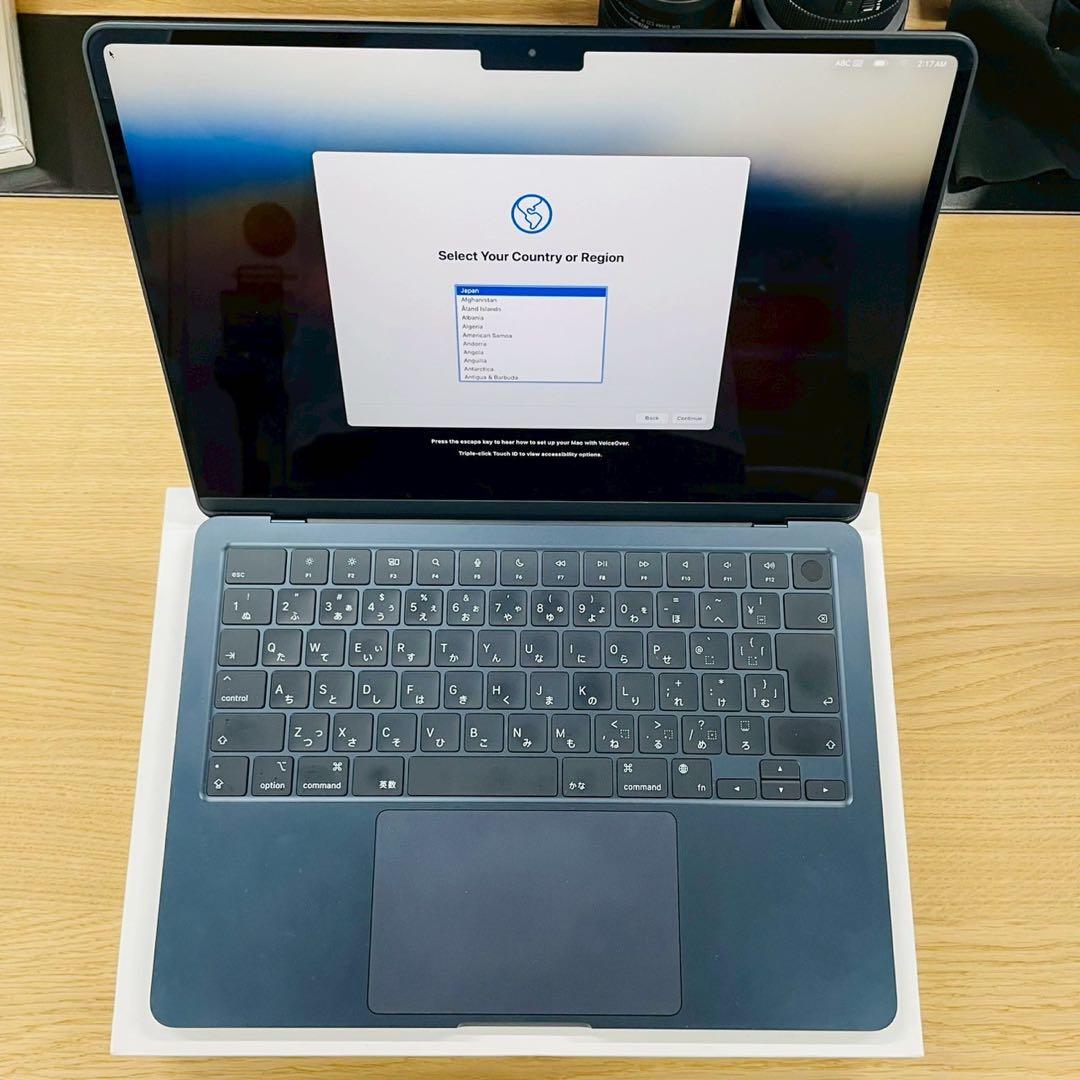 MacBook Air 13インチ 2022 M2 8GB 256GB