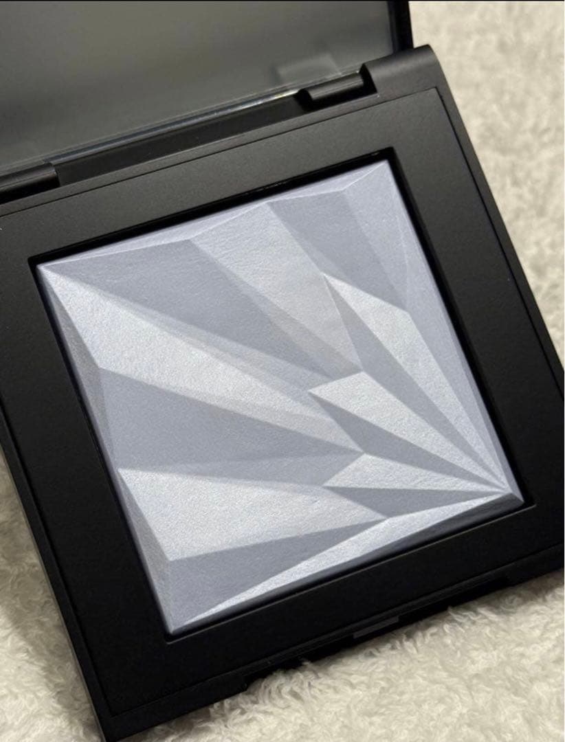 アンリミテッド ルミマット セッティング ジェル イン パウダー　アオタケブルー