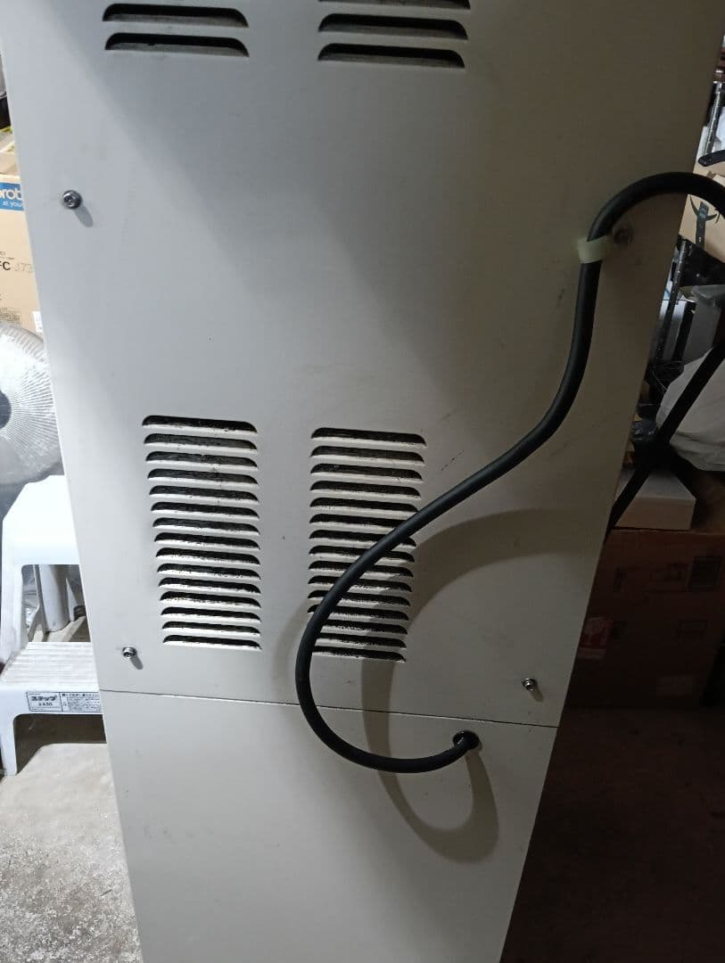 ジャンク品 ソフトクリームフリーザー SFN8WP1 三菱重工空調システム